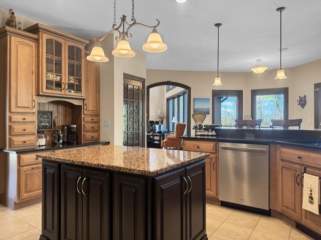 4096 Middle Urbana Road, Urbana, OH 43078