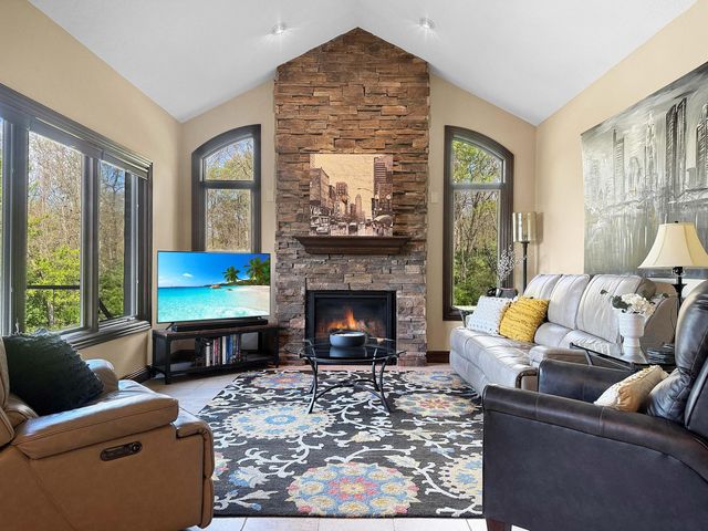 4096 Middle Urbana Road, Urbana, OH 43078