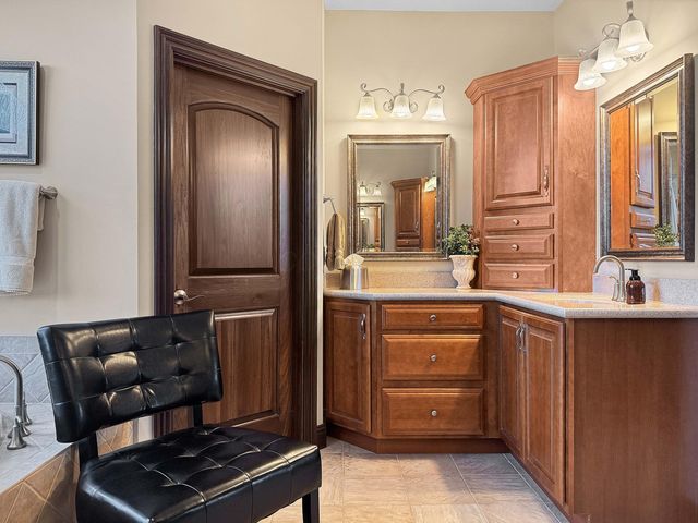 4096 Middle Urbana Road, Urbana, OH 43078