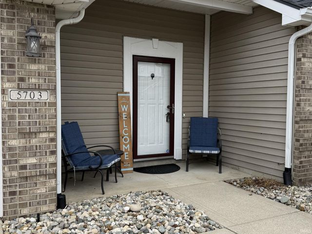 5703 Dennison Drive, Fort Wayne, IN 46835