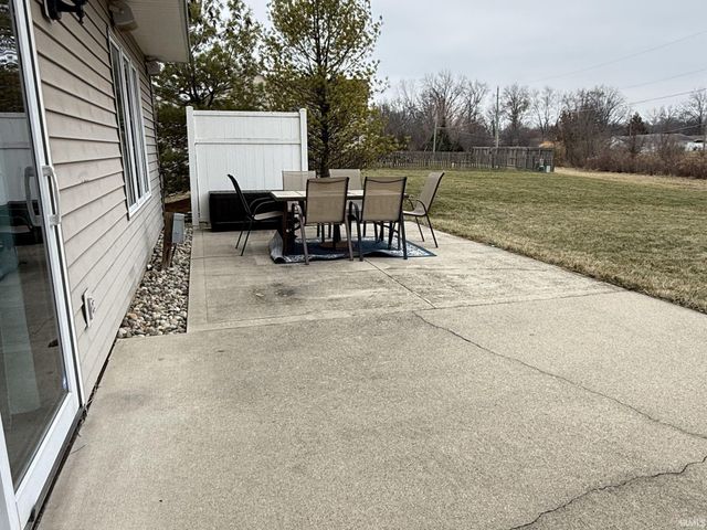 5703 Dennison Drive, Fort Wayne, IN 46835