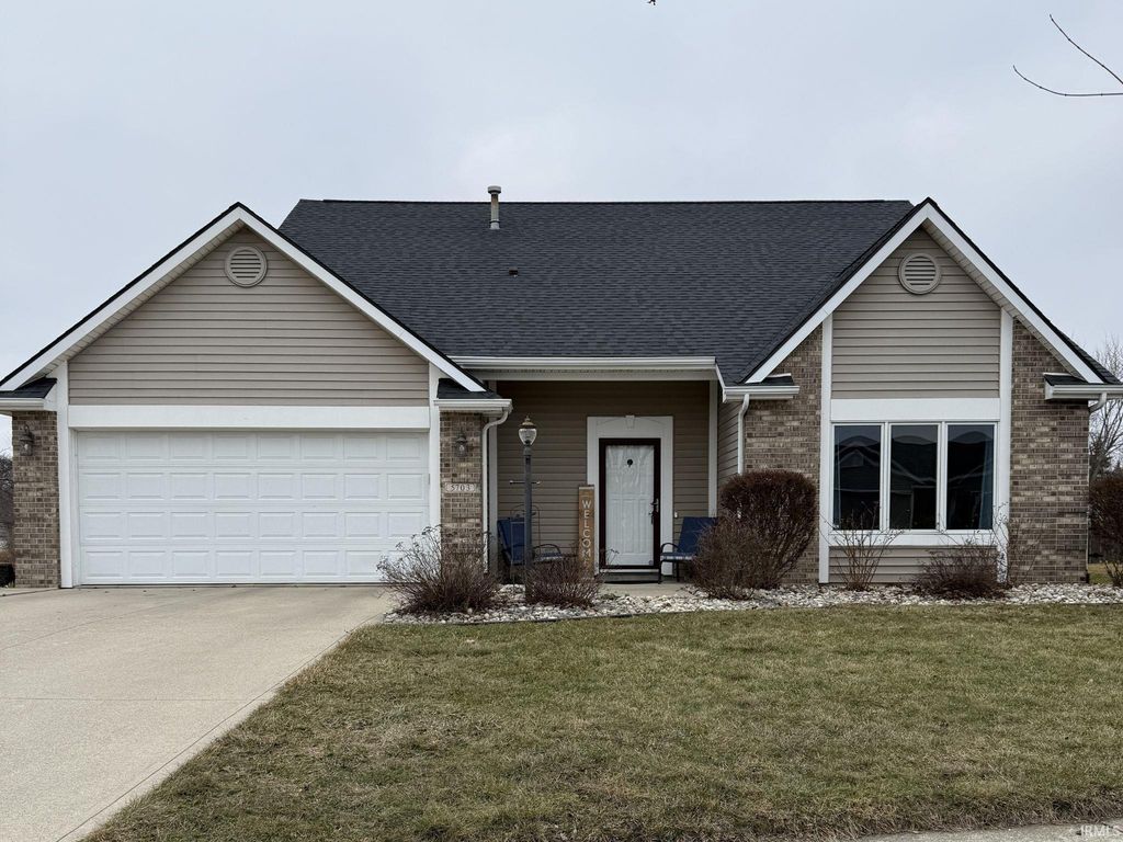5703 Dennison Drive, Fort Wayne, IN 46835