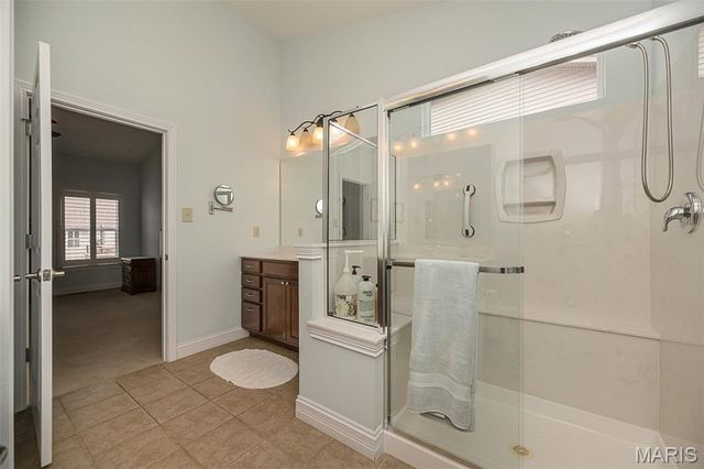 1210 Emerald Gardens Drive, St Peters, MO 63376