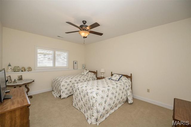 1210 Emerald Gardens Drive, St Peters, MO 63376