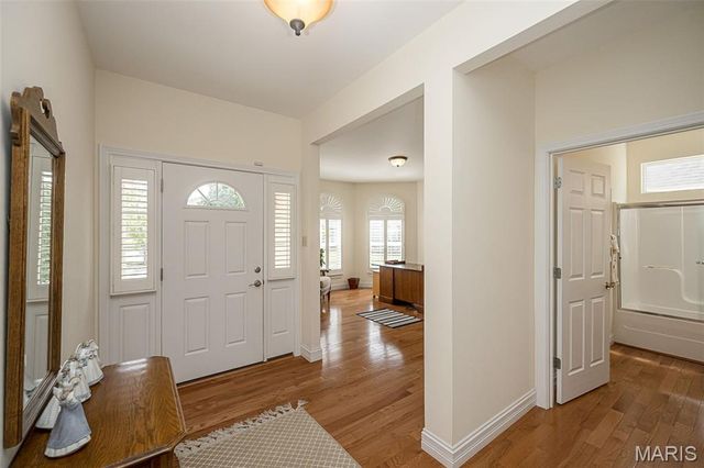 1210 Emerald Gardens Drive, St Peters, MO 63376