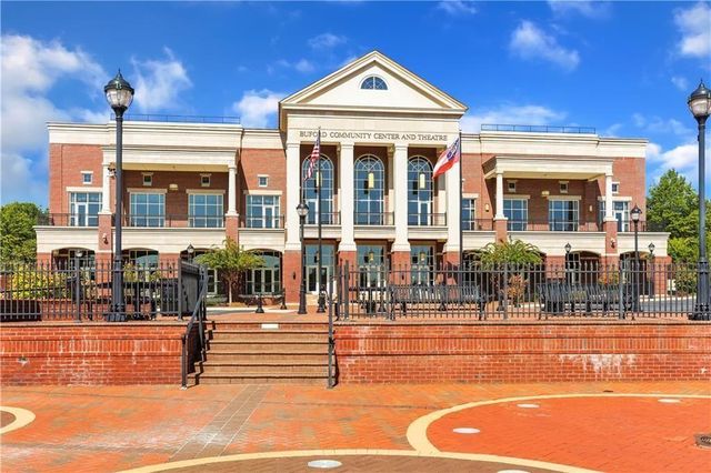 1823 Piney Bend Drive, Buford, GA 30518