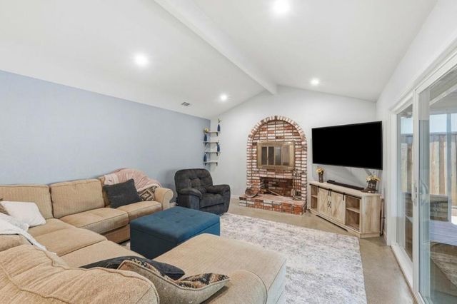 1173 Ortega Circle, Gilroy, CA 95020