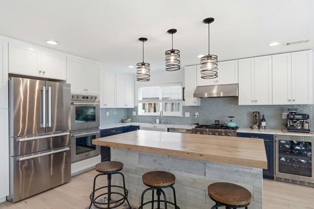 1173 Ortega Circle, Gilroy, CA 95020