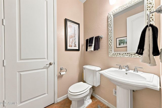 18021 W LAS CRUCES Drive, Goodyear, AZ 85338