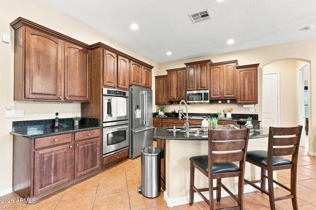 18021 W LAS CRUCES Drive, Goodyear, AZ 85338