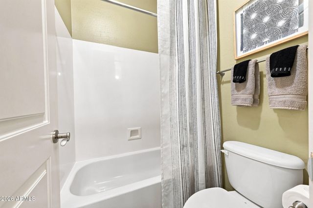 18021 W LAS CRUCES Drive, Goodyear, AZ 85338