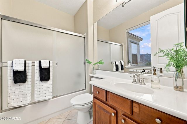 18021 W LAS CRUCES Drive, Goodyear, AZ 85338
