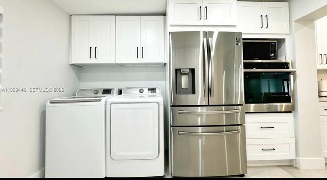 13513 SW 5th St, Miami, FL 33184