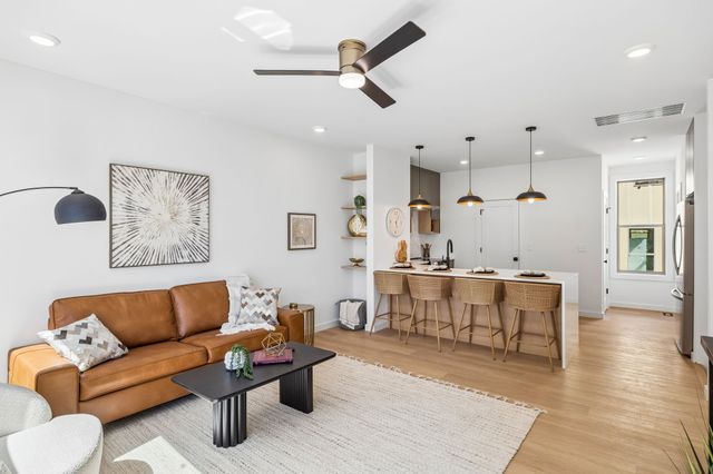 455 Wildwood Hts, Nashville, TN 37207