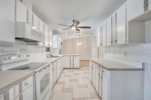 1672 BAVON DRIVE, Deltona, FL 32725