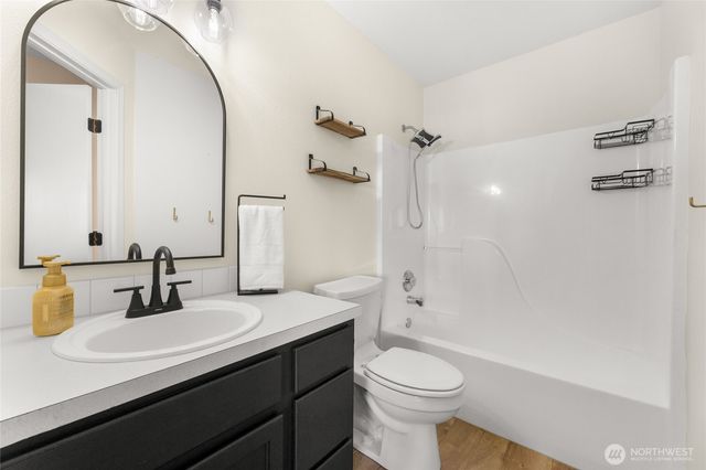 16408 Cascadian Avenue SE, Yelm, WA 98597