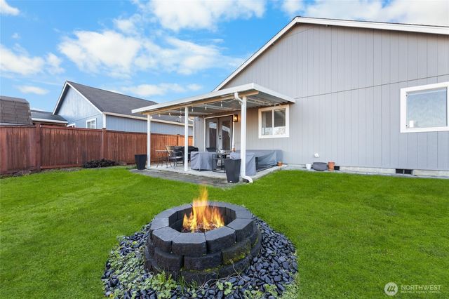 16408 Cascadian Avenue SE, Yelm, WA 98597