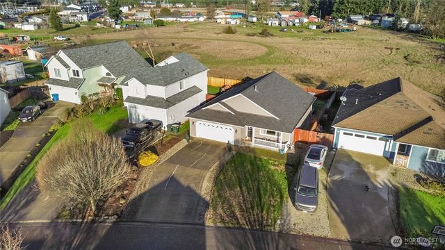 16408 Cascadian Avenue SE, Yelm, WA 98597