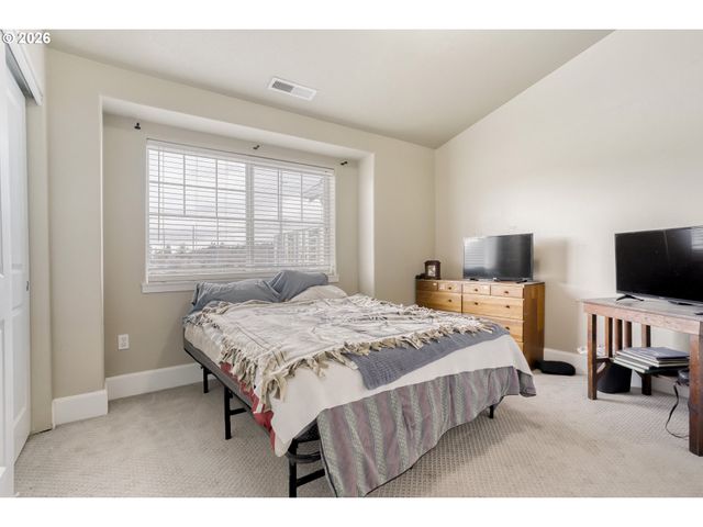 18465 Sw STEPPING STONE Dr 11, Beaverton, OR 97003