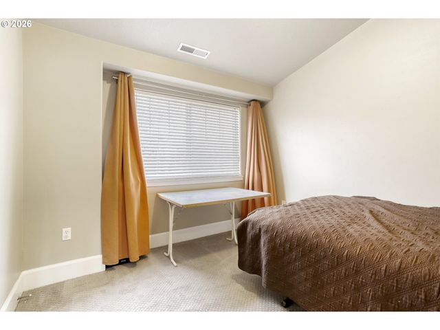 18465 Sw STEPPING STONE Dr 11, Beaverton, OR 97003