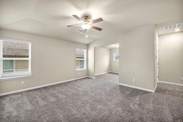 233 El Capitan LOOP, Dripping Springs, TX 78620