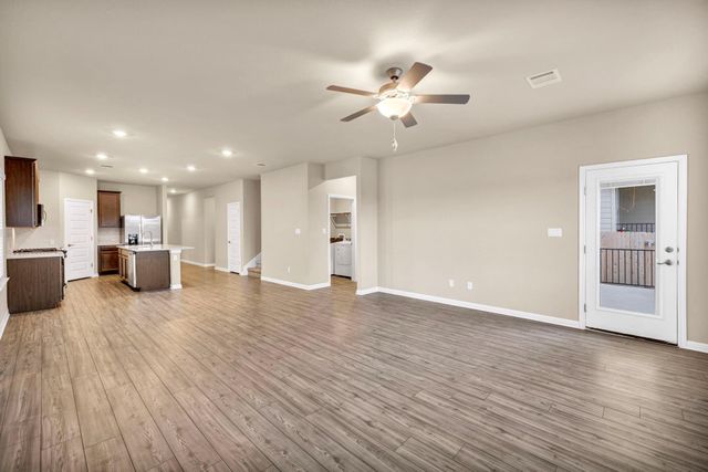233 El Capitan LOOP, Dripping Springs, TX 78620