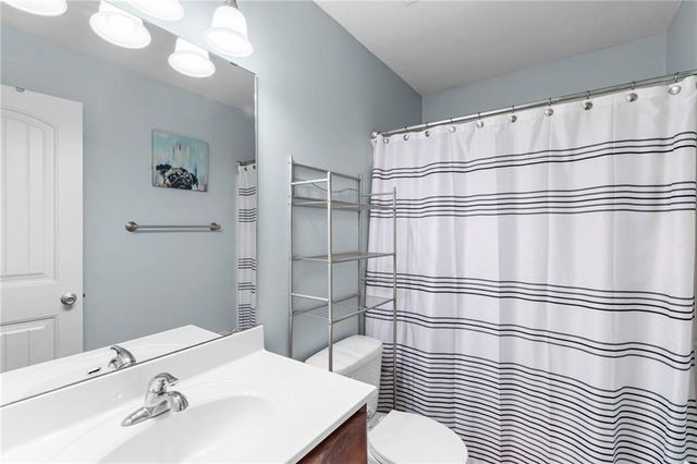 4128 Cades Cove, Leavenworth, KS 66048