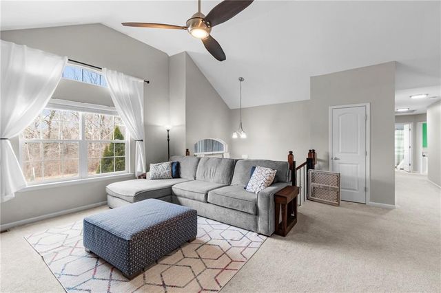 4128 Cades Cove, Leavenworth, KS 66048