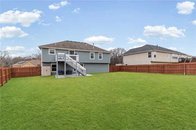 4128 Cades Cove, Leavenworth, KS 66048