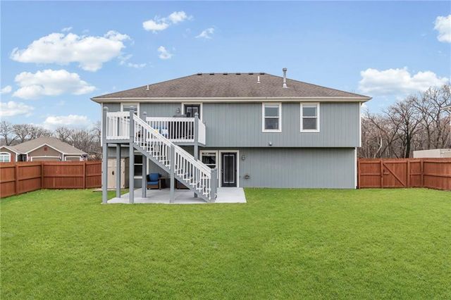 4128 Cades Cove, Leavenworth, KS 66048