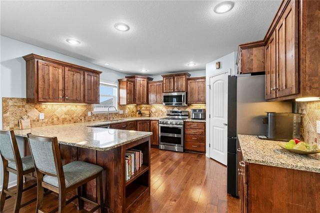 4128 Cades Cove, Leavenworth, KS 66048