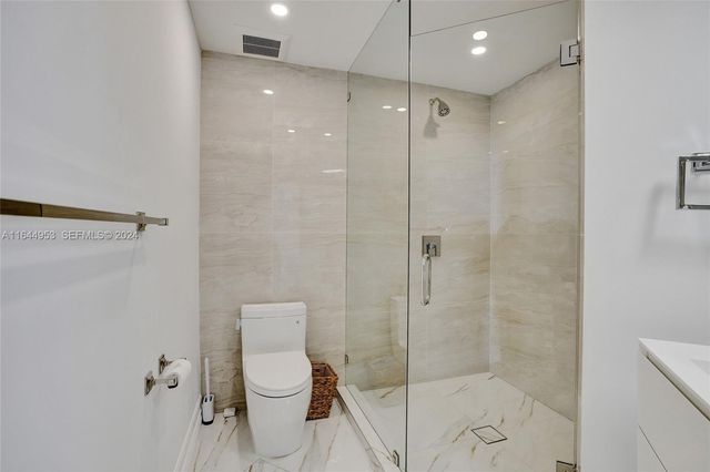 3000 Island Boulevard PH-4, Aventura, FL 33160