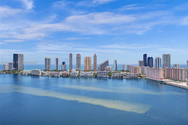 3000 Island Boulevard PH-4, Aventura, FL 33160
