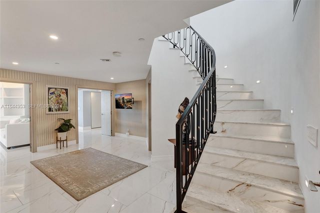 3000 Island Boulevard PH-4, Aventura, FL 33160