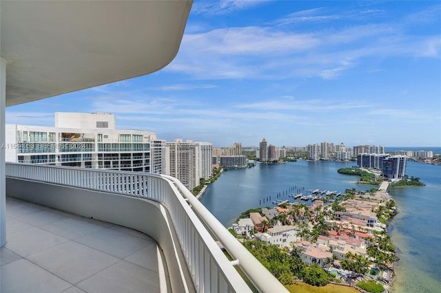3000 Island Boulevard PH-4, Aventura, FL 33160