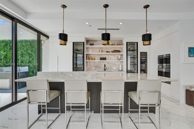 3000 Island Boulevard PH-4, Aventura, FL 33160