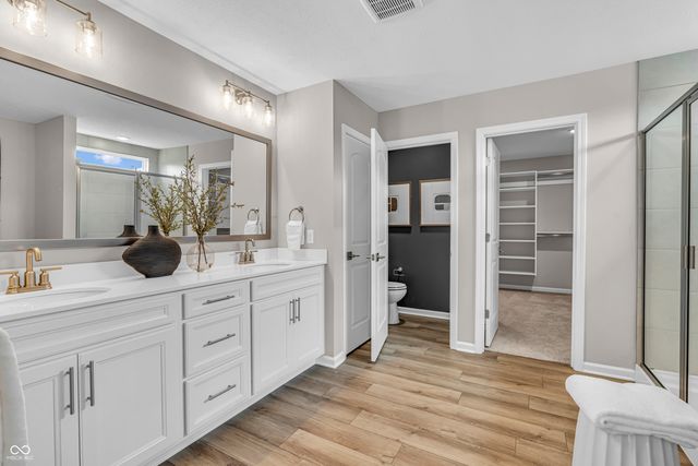 1627 Longleaf Street, Avon, IN 46123