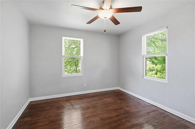 4240 Highland Avenue, Kansas City, MO 64110