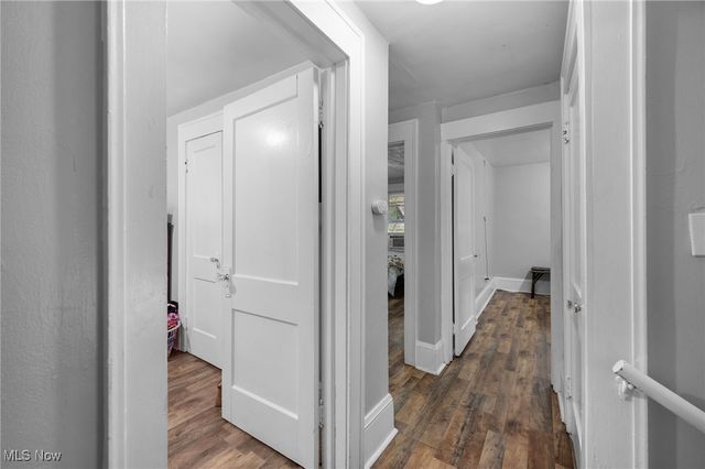 910 Bye Street, Akron, OH 44320