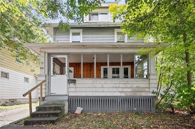 910 Bye Street, Akron, OH 44320