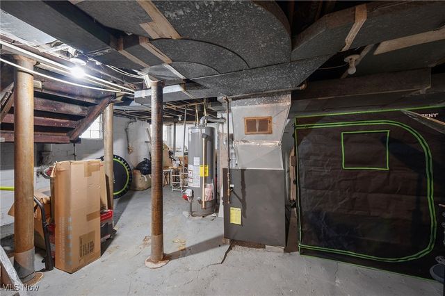 910 Bye Street, Akron, OH 44320