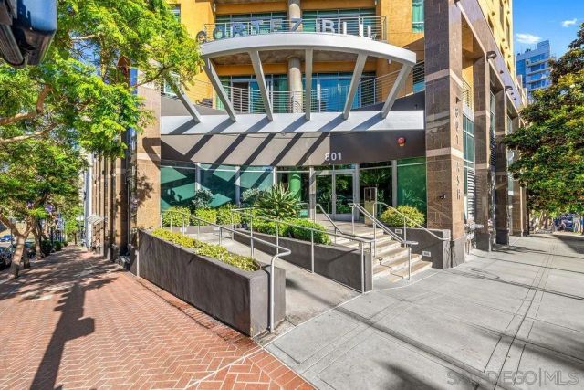 801 Ash St 402, San Diego, CA 92101
