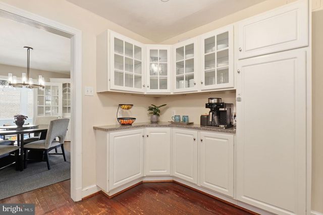 2504 SEMINARY RD, Silver Spring, MD 20910
