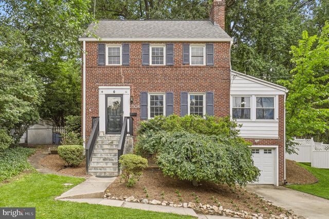 2504 SEMINARY RD, Silver Spring, MD 20910