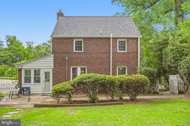 2504 SEMINARY RD, Silver Spring, MD 20910