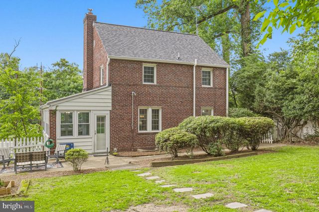 2504 SEMINARY RD, Silver Spring, MD 20910