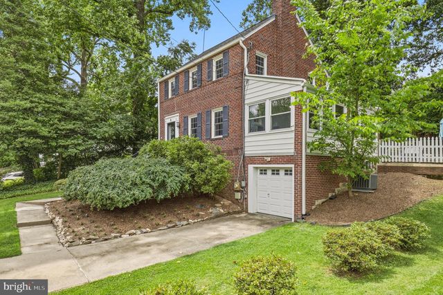 2504 SEMINARY RD, Silver Spring, MD 20910