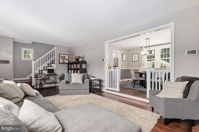 2504 SEMINARY RD, Silver Spring, MD 20910