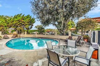 2507 Navarra Dr 202, Carlsbad, CA 92009