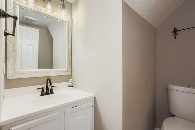 4819 Brooklawn Drive, Houston, TX 77066